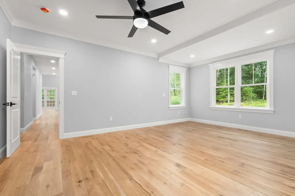 139 North Road East Kingston NH 03827