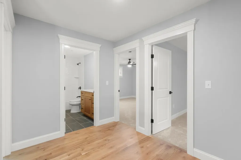 139 North Road East Kingston NH 03827