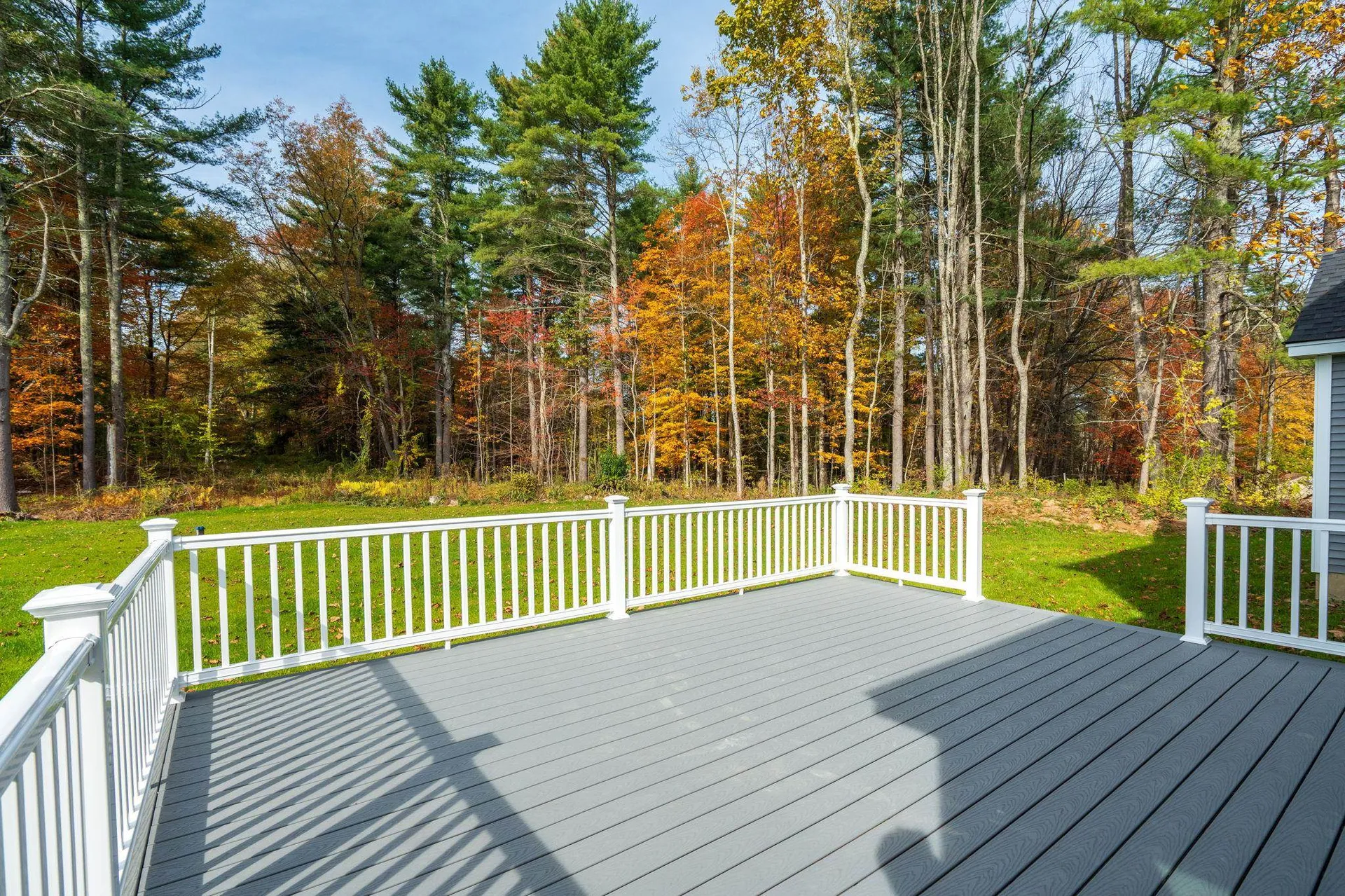 139 North Road East Kingston NH 03827