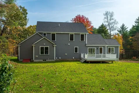 139 North Road East Kingston NH 03827