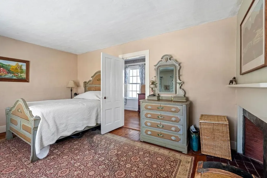 337 Middle Road Brentwood NH 03833