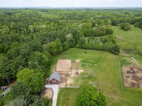 337 Middle Road Brentwood NH 03833