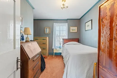 337 Middle Road Brentwood NH 03833