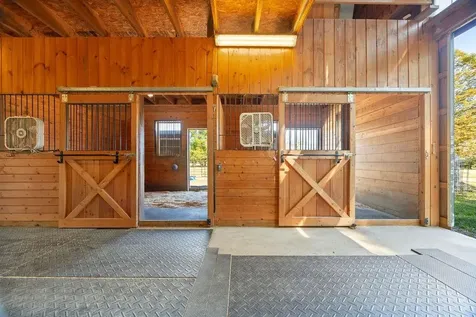 337 Middle Road Brentwood NH 03833