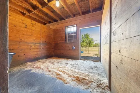 337 Middle Road Brentwood NH 03833