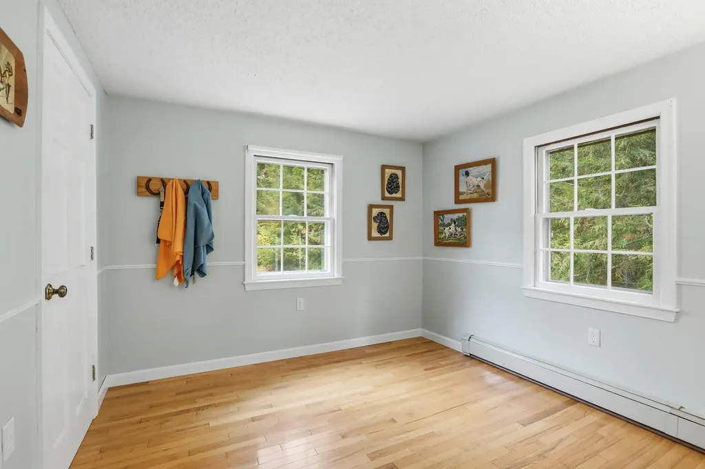 4 Bohanon Bridge Road Brookline NH 03033