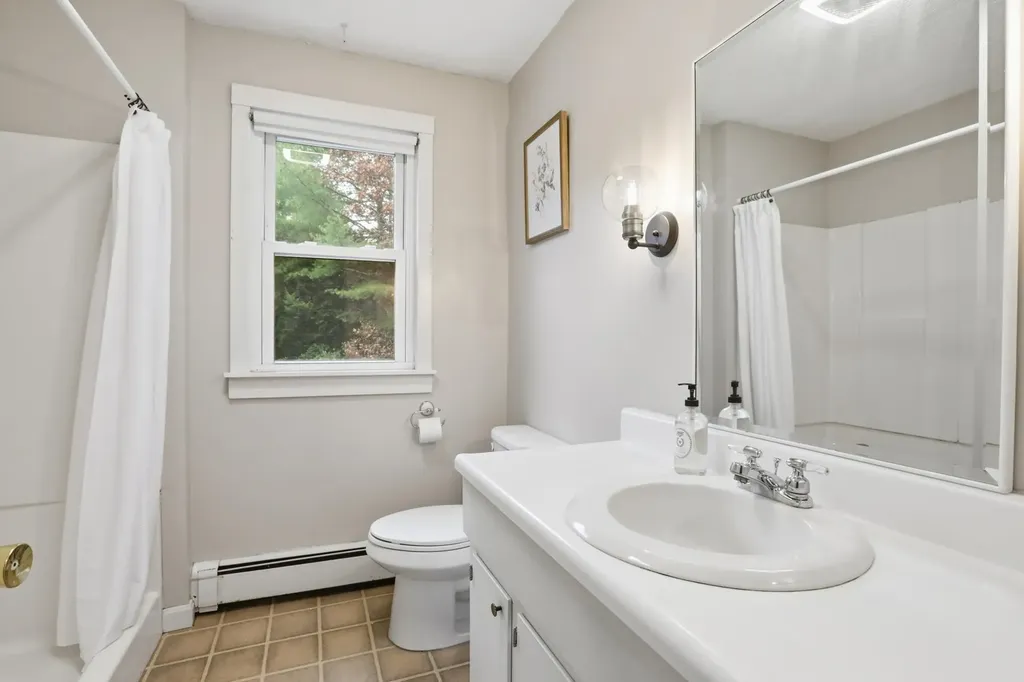 4 Bohanon Bridge Road Brookline NH 03033