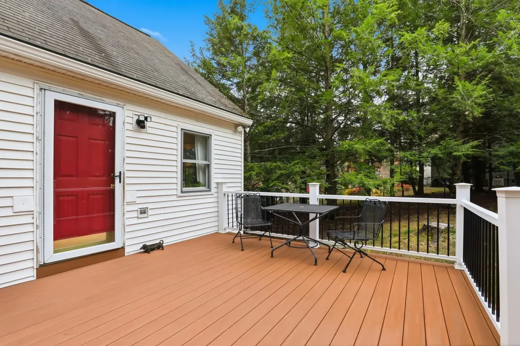 4 Bohanon Bridge Road Brookline NH 03033