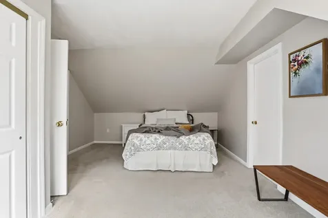 4 Bohanon Bridge Road Brookline NH 03033