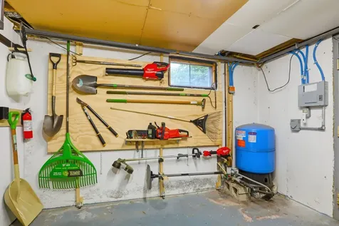 4 Bohanon Bridge Road Brookline NH 03033