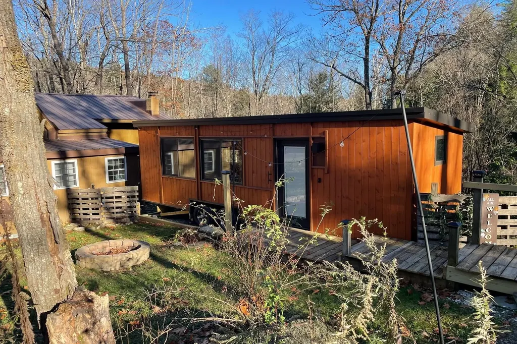 3019 Popple Dungeon Road Chester VT 05143