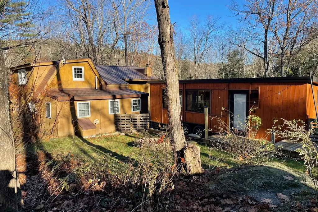 3019 Popple Dungeon Road Chester VT 05143