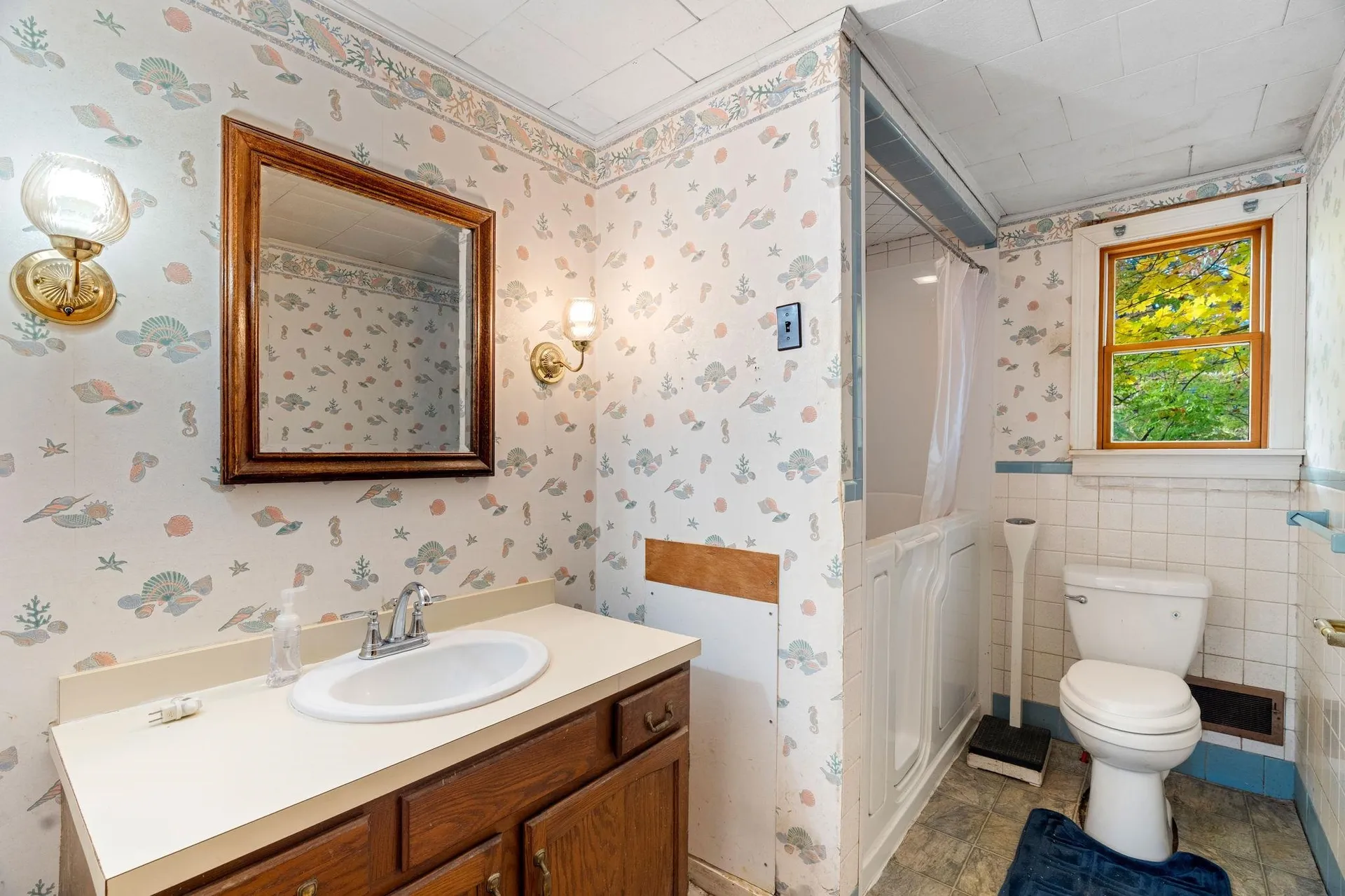 21 Marcoux Road Newton NH 03858