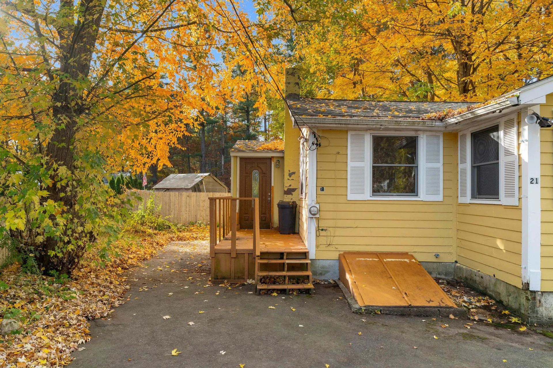 21 Marcoux Road Newton NH 03858