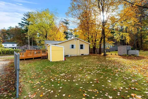 21 Marcoux Road Newton NH 03858