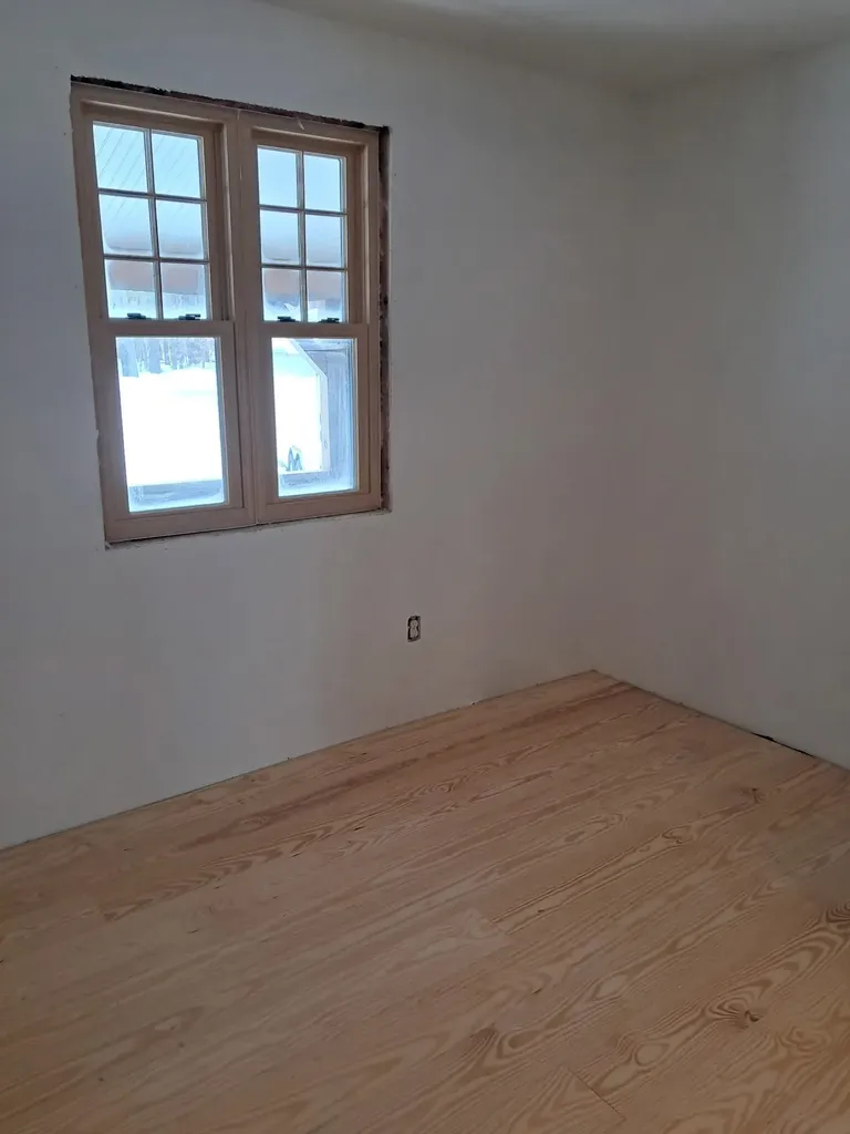 23 Poco Drive Tamworth NH 03886