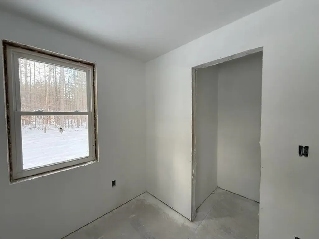 23 Poco Drive Tamworth NH 03886