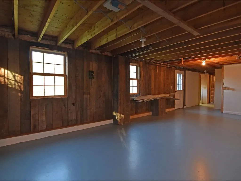 160 Hickory Hill Road Williston VT 05495