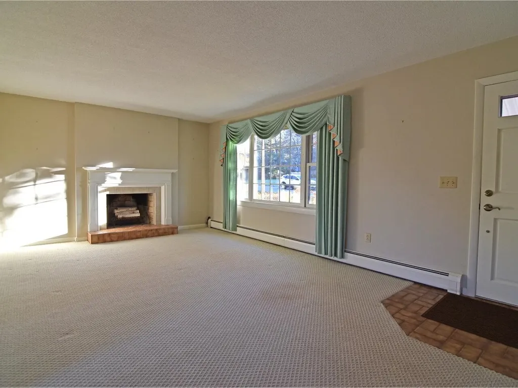 160 Hickory Hill Road Williston VT 05495