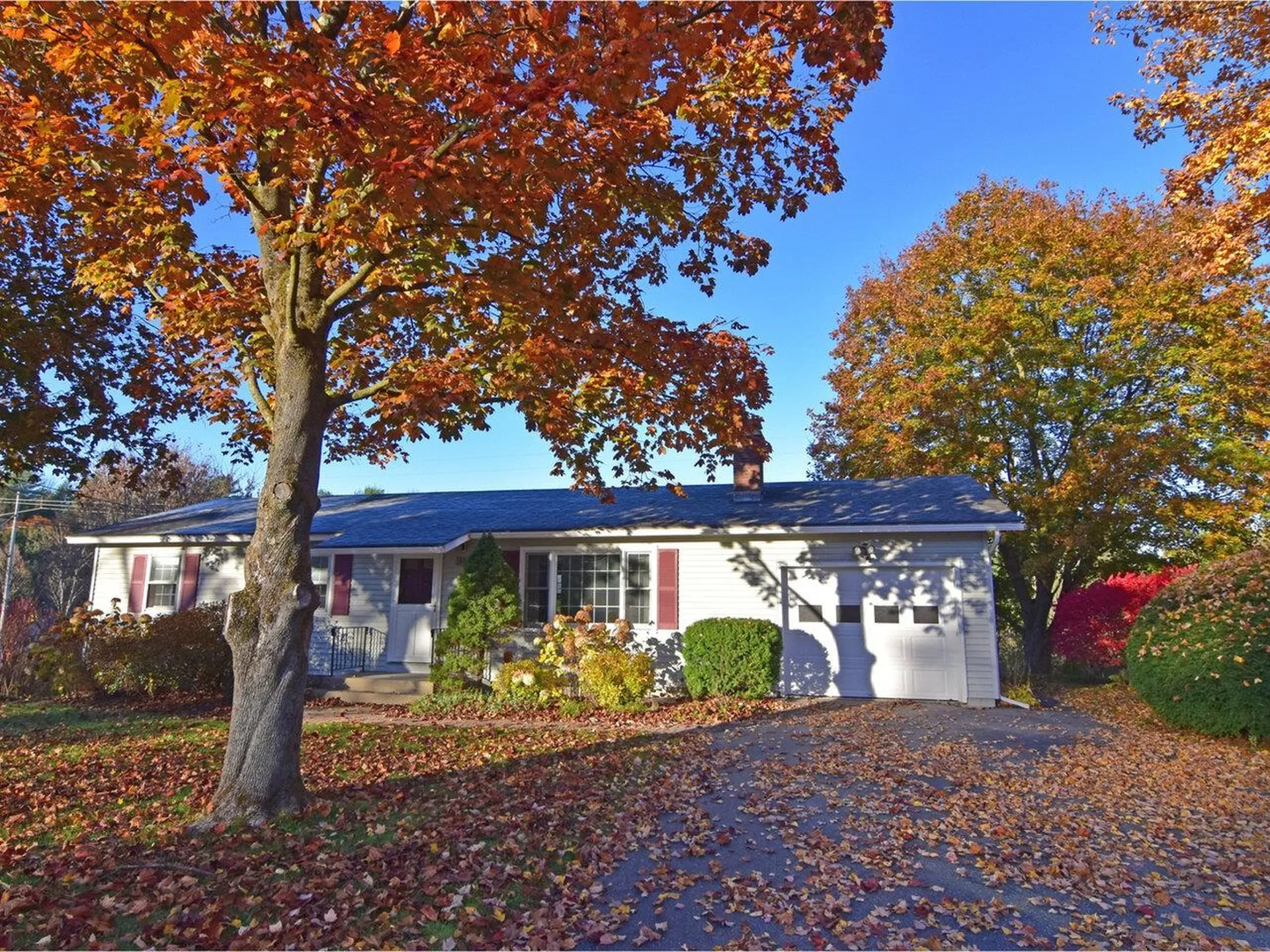 160 Hickory Hill Road Williston VT 05495