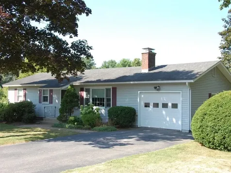 160 Hickory Hill Road Williston VT 05495