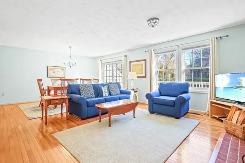 9 Hickory Pond Lane Atkinson NH 03811