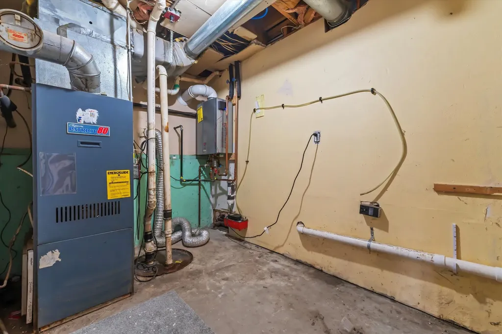 2 Devonshire Road Atkinson NH 03811