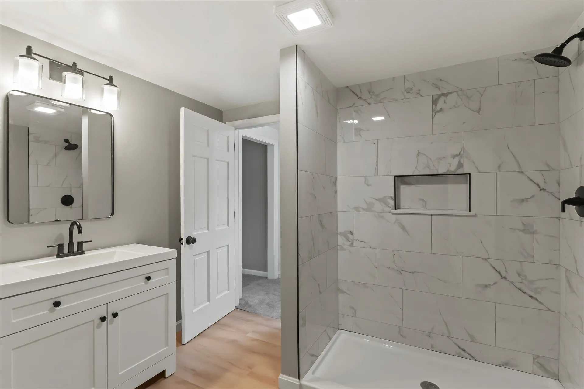 2 Devonshire Road Atkinson NH 03811