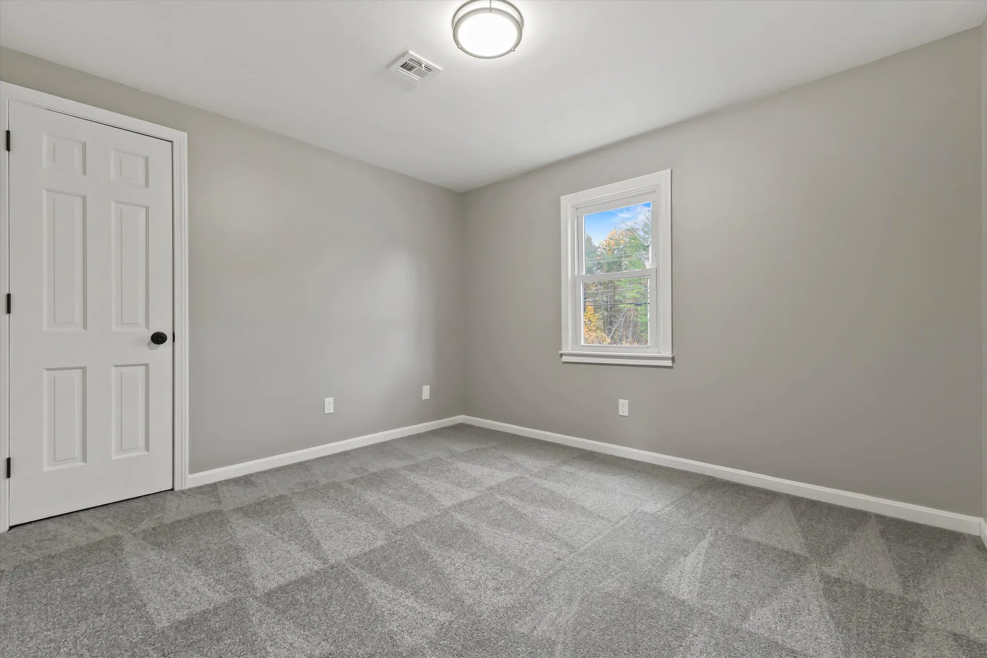 2 Devonshire Road Atkinson NH 03811