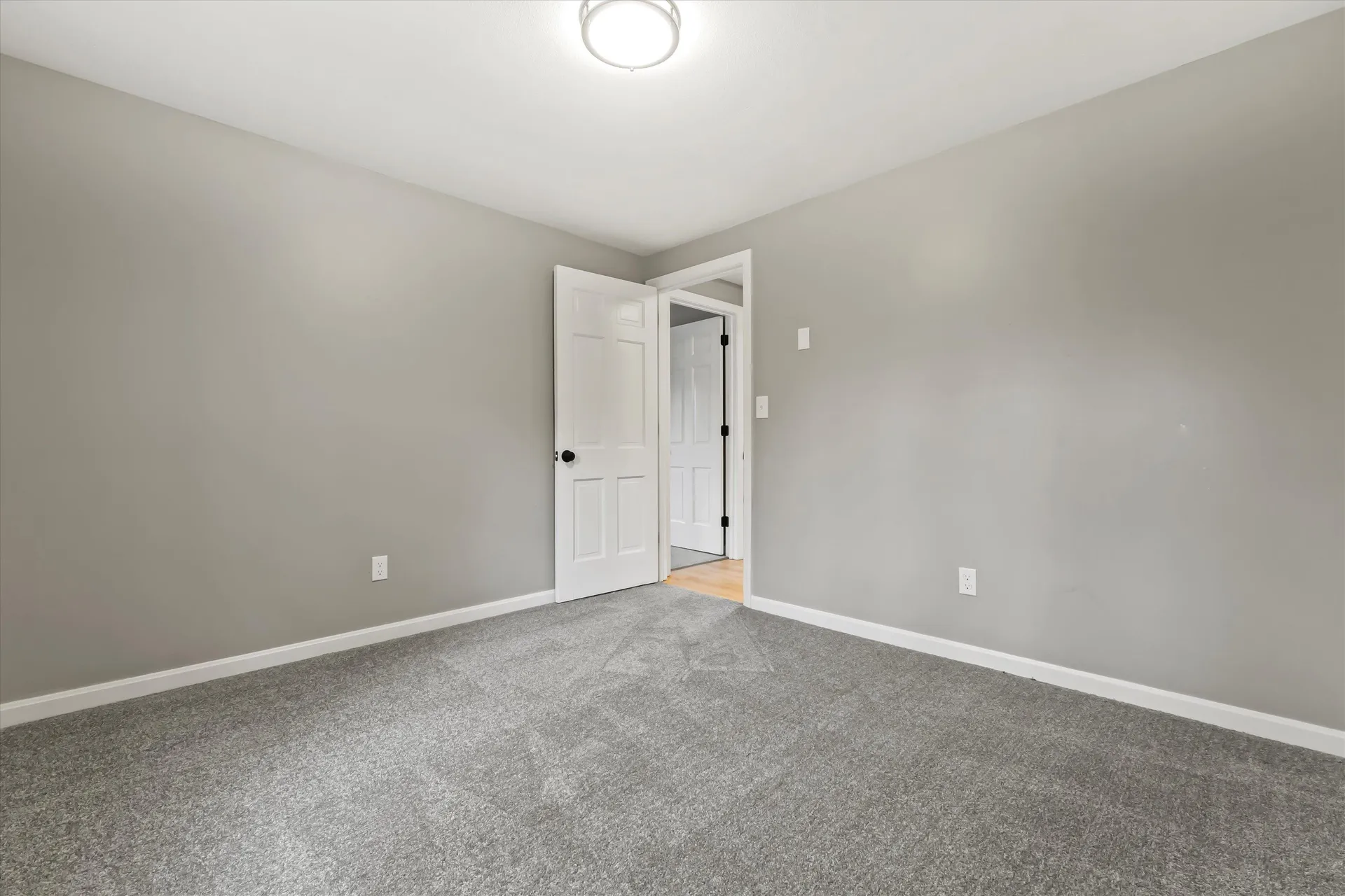 2 Devonshire Road Atkinson NH 03811