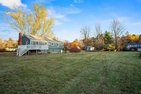 2 Devonshire Road Atkinson NH 03811