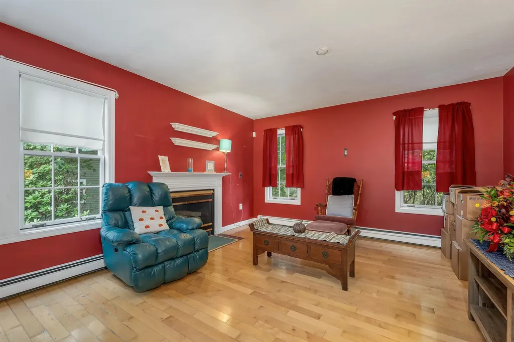 1480 Old North Main Street Laconia NH 03246