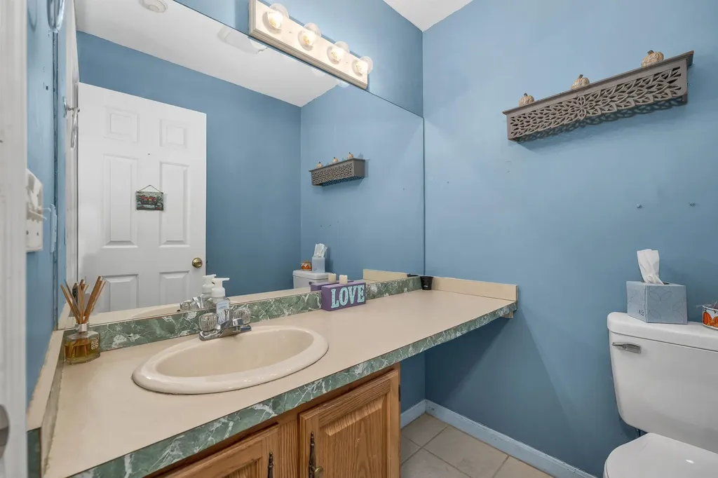 1480 Old North Main Street Laconia NH 03246