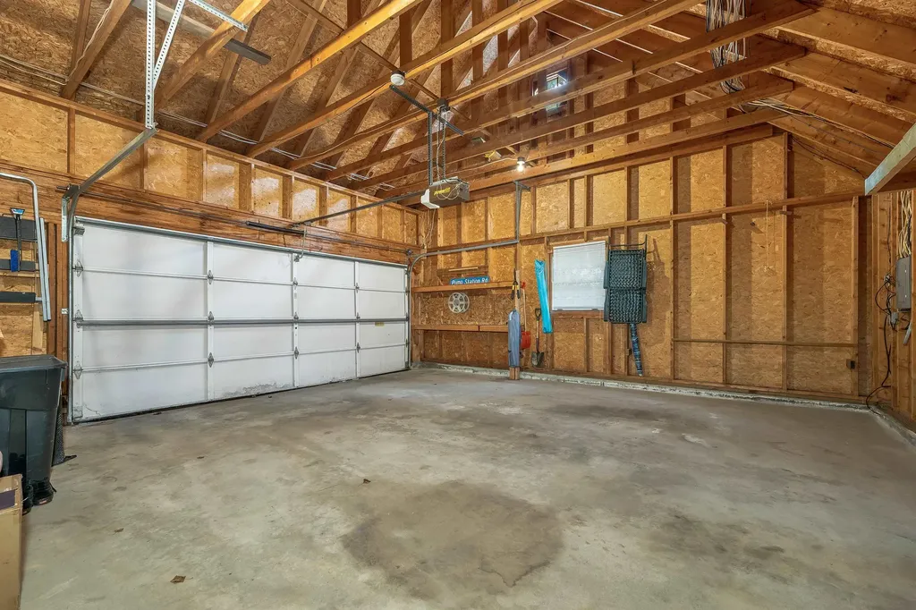 1480 Old North Main Street Laconia NH 03246