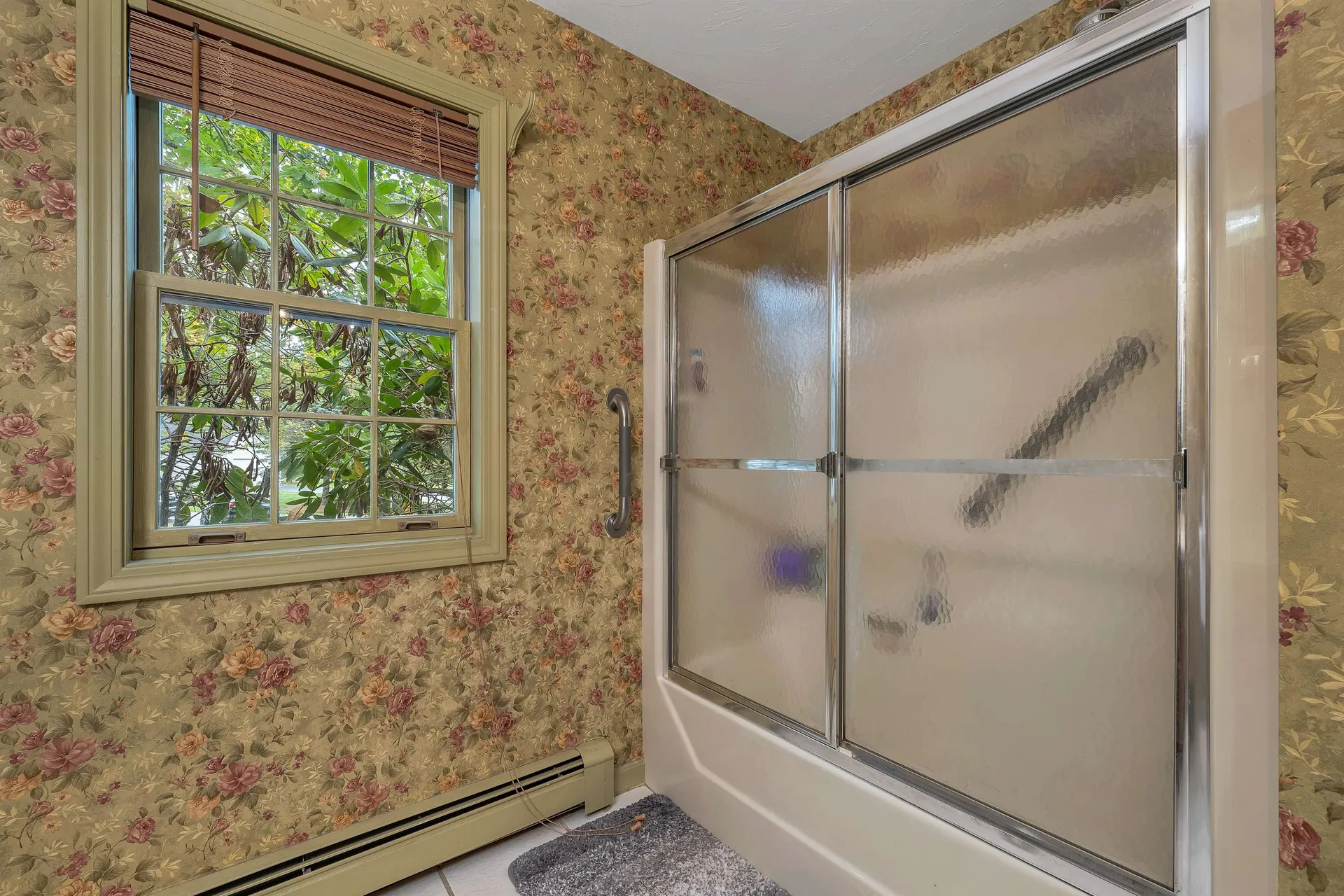 1480 Old North Main Street Laconia NH 03246