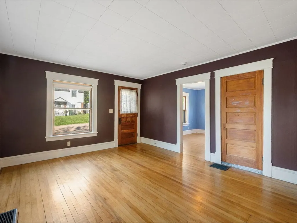 19 White Place South Burlington VT 05401