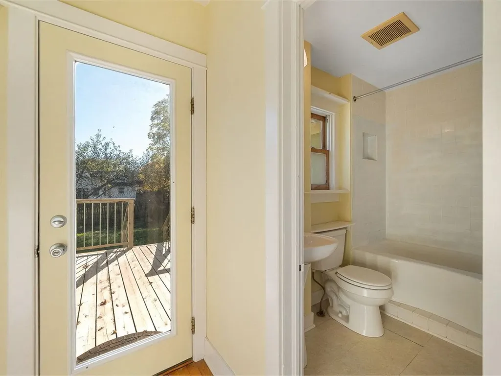 19 White Place South Burlington VT 05401