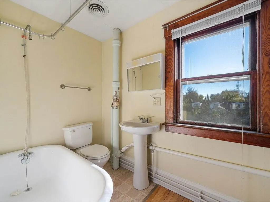 19 White Place South Burlington VT 05401