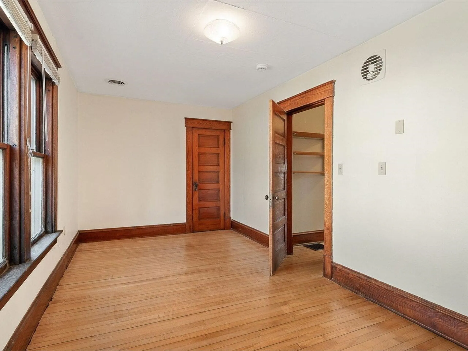 19 White Place South Burlington VT 05401