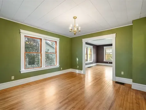 19 White Place South Burlington VT 05401