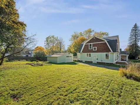 19 White Place South Burlington VT 05401