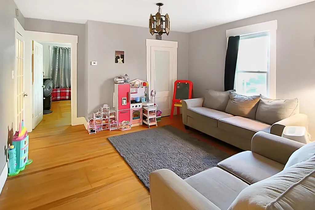 486 Granite Street Manchester NH 03102