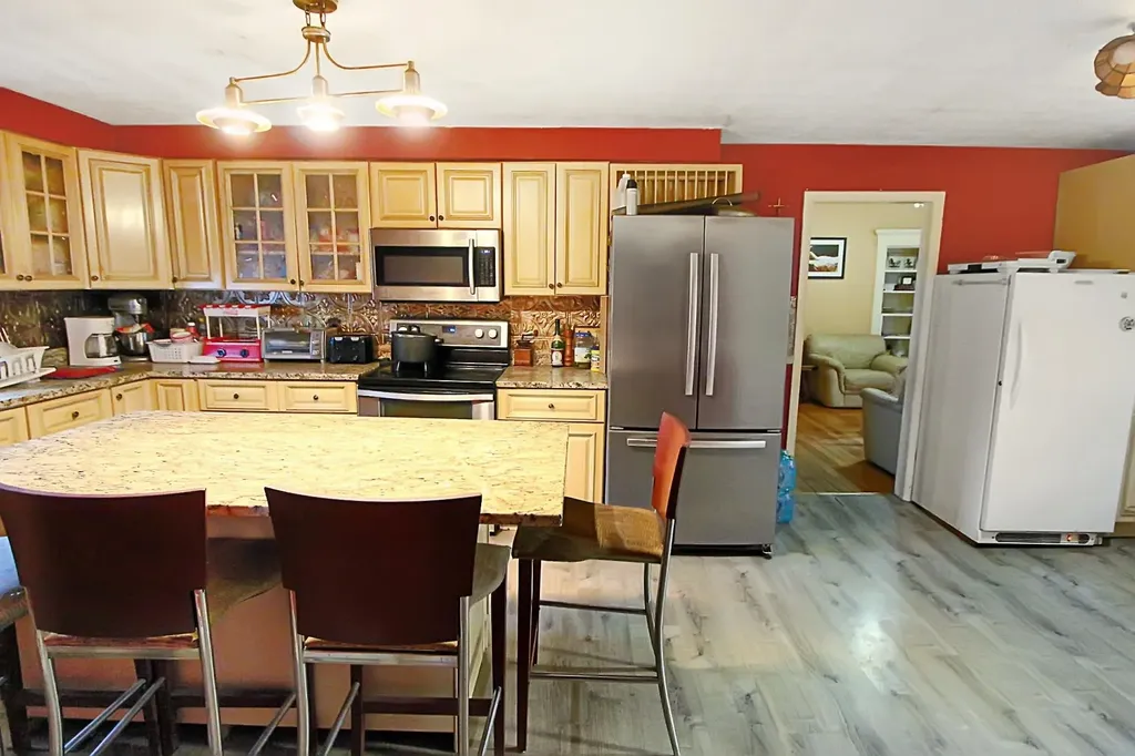 486 Granite Street Manchester NH 03102