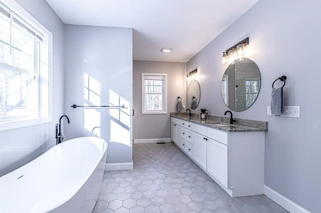 92 Leavitt Road Sanbornton NH 03269