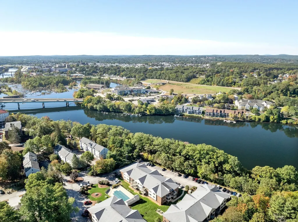 35 Andrew Street Manchester NH 03104