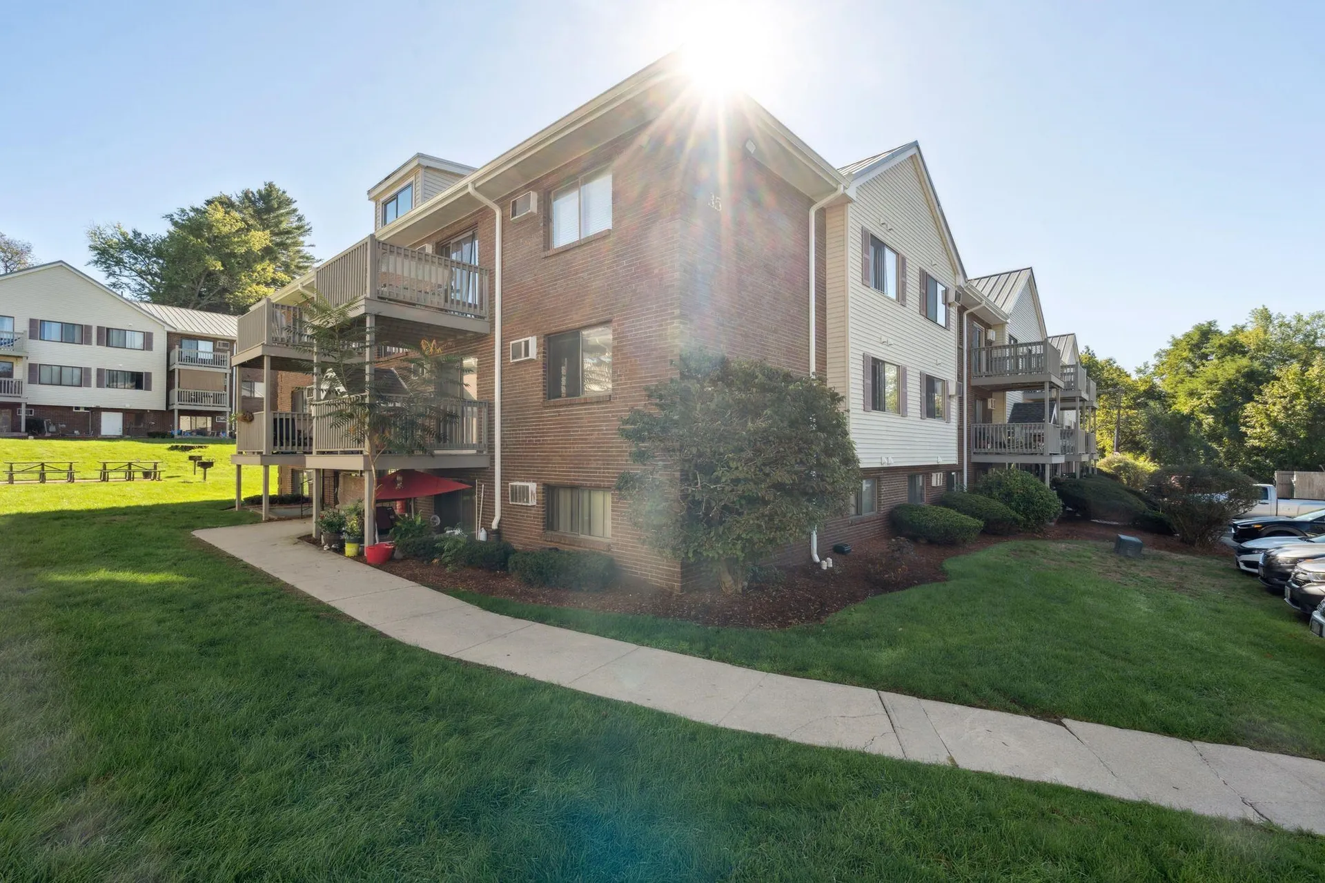 35 Andrew Street Manchester NH 03104