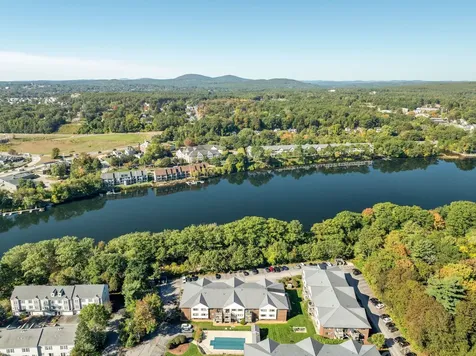 35 Andrew Street Manchester NH 03104