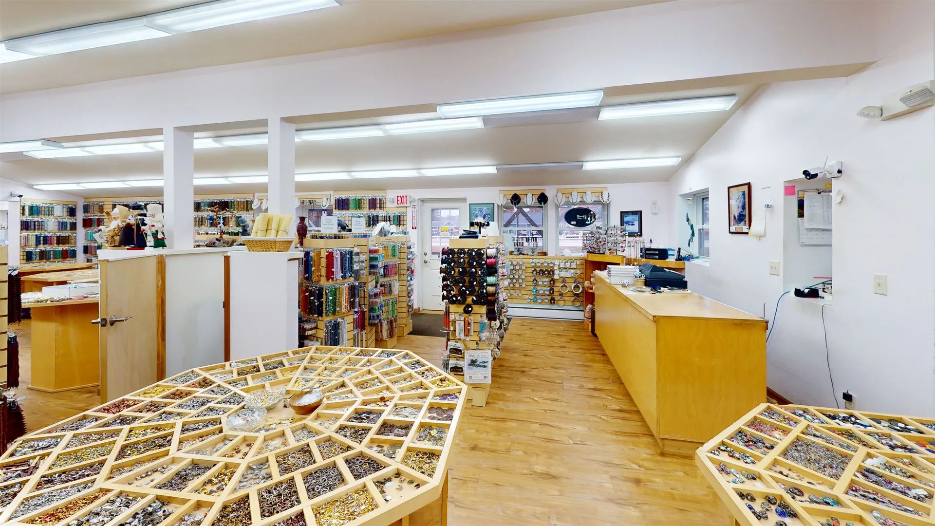 275 Calef Highway Epping NH 03042