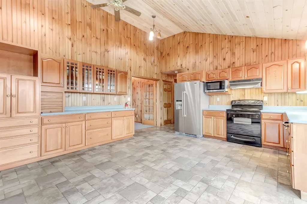 343 Wilderness Road Shrewsbury VT 05738