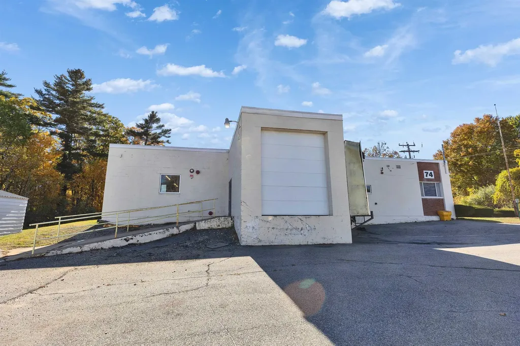 74 Powers Street Milford NH 03055